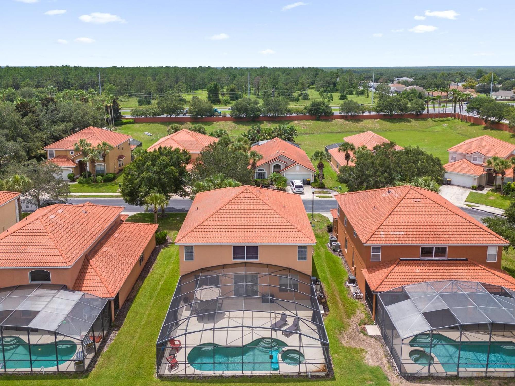 Large Spacious Home W Private Pool & Hot Tub Davenport Zewnętrze zdjęcie