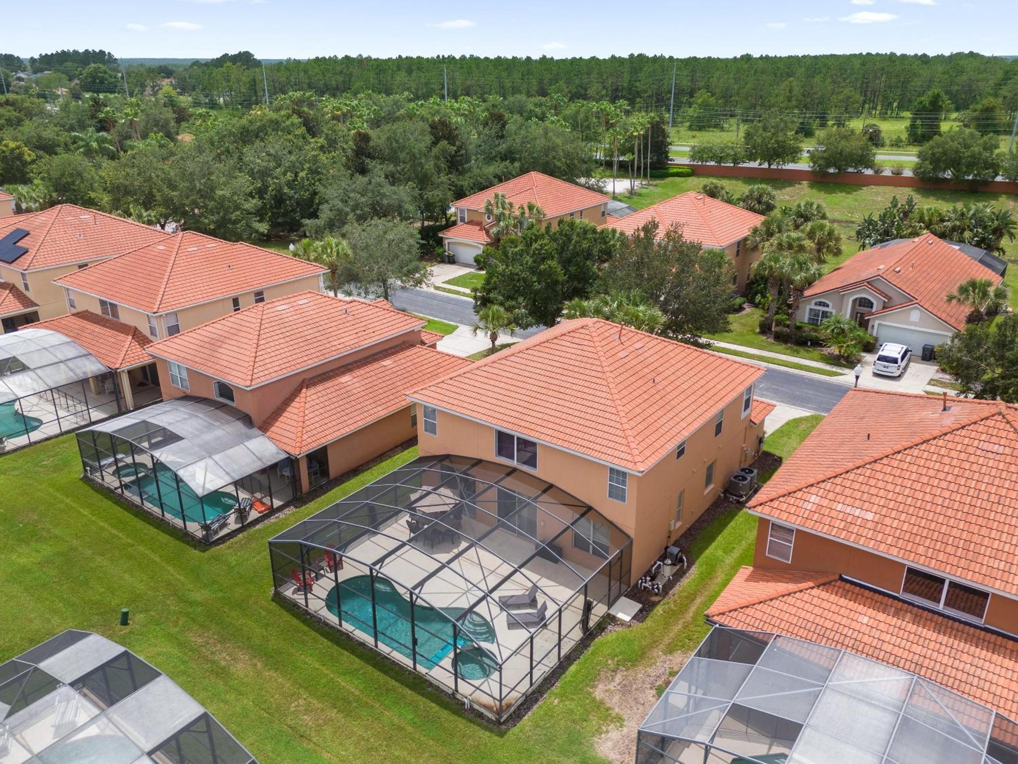 Large Spacious Home W Private Pool & Hot Tub Davenport Zewnętrze zdjęcie